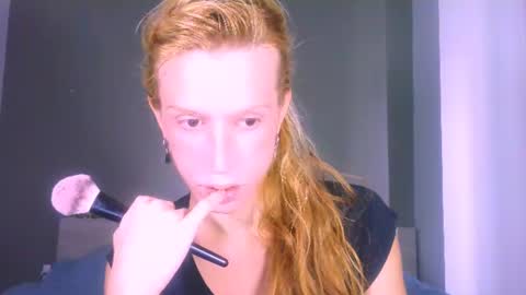 Snapshot of thedollxxxperience chatting on 06-20-26, 04:26 Yolanda online show from 06-20-26, 04:26