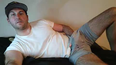 Theetwohander online show from 05-05-26, 03:58