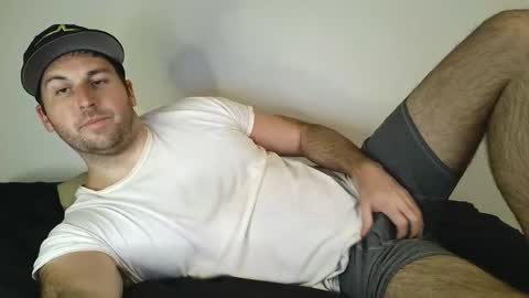 Theetwohander online show from 05-13-26, 03:15