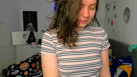 TheFarmergirl online show from 03-08-26, 04:49