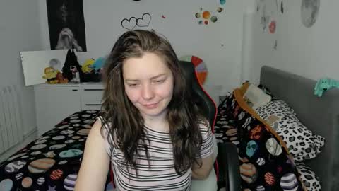 TheFarmergirl online show from 03-23-26, 05:28