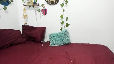 Ariamapola88 online show from 01-24-25, 05:31