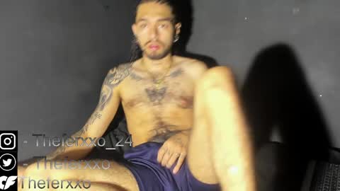 independent Model online show from 04-01-26, 11:46