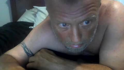 Snapshot of theflirtinsquirts chatting on 06-17-26, 08:32 EthicalNightOps online show from 06-17-26, 08:32