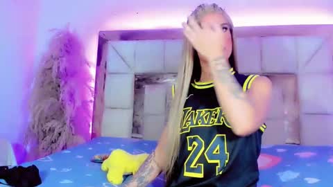 Snapshot of theflowboys chatting on 10-11-25, 11:09 sofia online show from 10-11-25, 11:09