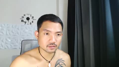 Snapshot of thefriskyasian chatting on 12-17-24, 08:32 Jaycee online show from 12-17-24, 08:32
