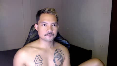 Snapshot of thefriskyasian chatting on 01-25-25, 09:46 Jaycee online show from 01-25-25, 09:46