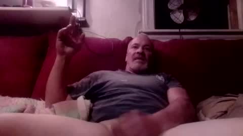 Snapshot of thefyreman chatting on 11-04-25, 02:54 thefyreman online show from 11-04-25, 02:54