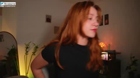 Snapshot of thegingerp chatting on 07-08-26, 10:03 Streaming mostly at online show from 07-08-26, 10:03