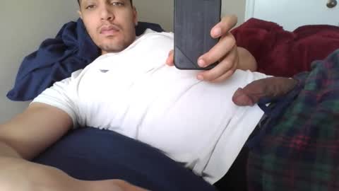Snapshot of thegodbill4000 chatting on 03-23-26, 06:56 Thegodbill4000 online show from 03-23-26, 06:56