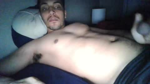 Snapshot of thegodbill4000 chatting on 04-01-26, 10:27 Thegodbill4000 online show from 04-01-26, 10:27