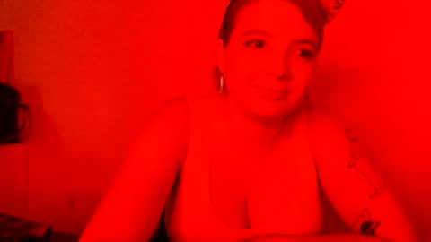 Snapshot of thegoddessfrida chatting on 10-30-25, 02:02 Goddess Frida online show from 10-30-25, 02:02