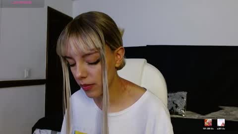 Peyton online show from 01-13-26, 03:23