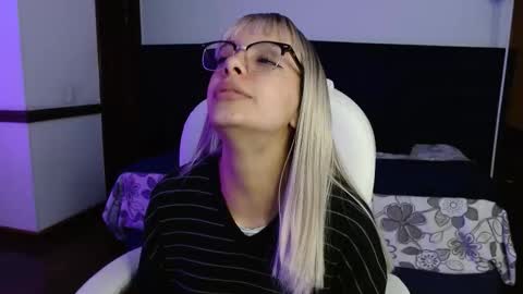 Peyton online show from 02-03-26, 03:04