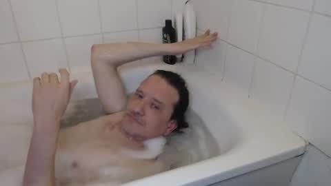 Green online show from 02-04-26, 09:53