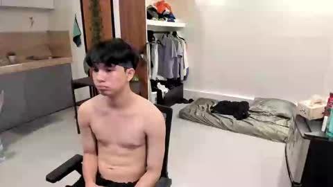 Green online show from 12-10-24, 04:17