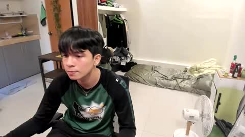 Green online show from 01-12-25, 06:49