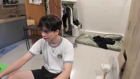 Green online show from 10-21-25, 10:21