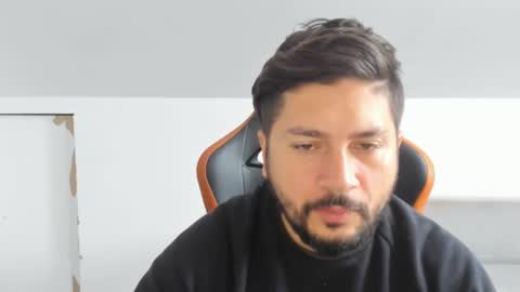 Snapshot of theguardian7 chatting on 10-30-25, 08:05 theguardian7 online show from 10-30-25, 08:05