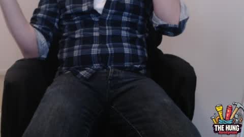 Snapshot of thehunghandyman chatting on 05-24-26, 04:28 TheHungHandyman online show from 05-24-26, 04:28