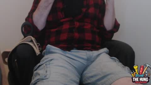 Snapshot of thehunghandyman chatting on 05-27-26, 01:57 TheHungHandyman online show from 05-27-26, 01:57