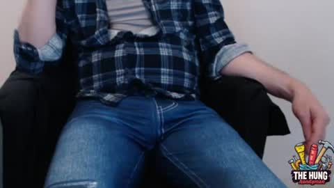Snapshot of thehunghandyman chatting on 06-08-26, 02:34 TheHungHandyman online show from 06-08-26, 02:34
