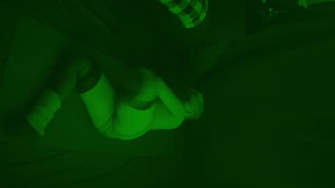 Snapshot of thehungmantis chatting on 01-15-25, 02:27 thehungmantis online show from 01-15-25, 02:27