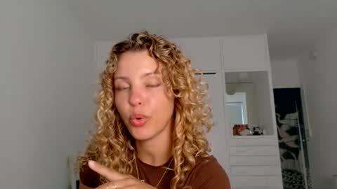 Lily Marie online show from 06-20-26, 09:28