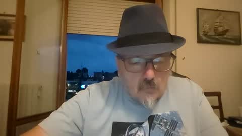Snapshot of theitalianpapi chatting on 07-23-26, 07:01 Pippo71 online show from 07-23-26, 07:01