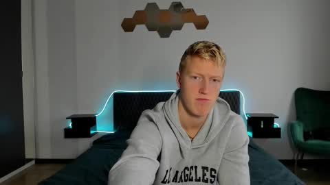 thejacob_d online show from 12-18-25, 09:04