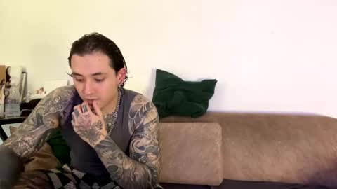 Tyler  Ada online show from 11-03-25, 09:38