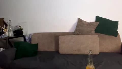 Tyler  Ada online show from 11-04-25, 11:48