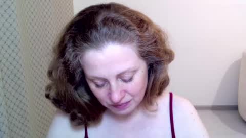 Ella online show from 04-19-26, 06:10