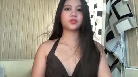 Snapshot of thelifeof_kiara chatting on 06-06-26, 06:29 thelifeof_kiara online show from 06-06-26, 06:29
