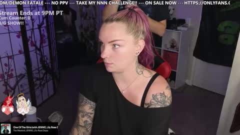 Lilith Jane online show from 11-22-25, 03:05