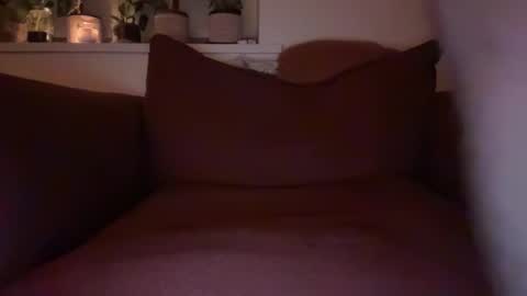 Snapshot of thelondonbear chatting on 12-01-25, 01:21 thelondonbear online show from 12-01-25, 01:21