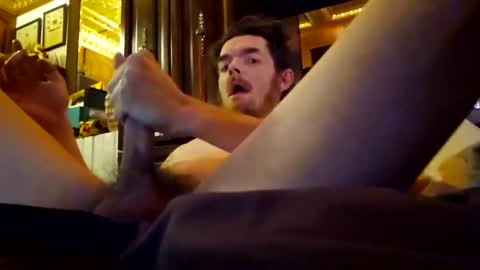 Snapshot of thelongjman420 chatting on 11-06-25, 11:37 thelongjman420 online show from 11-06-25, 11:37