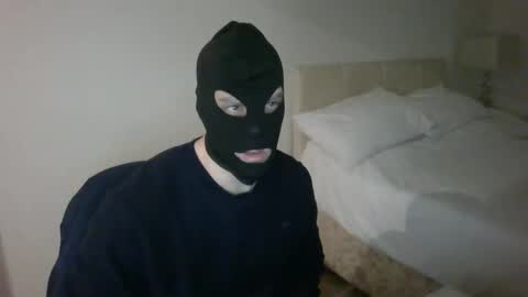 Snapshot of themanbehind1288 chatting on 11-05-25, 05:57 themanbehind1288 online show from 11-05-25, 05:57