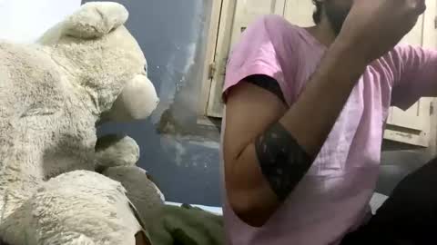 themarttinguyyy online show from 10-17-25, 01:31