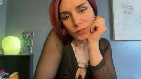 Lucy Lucy online show from 02-12-26, 07:20