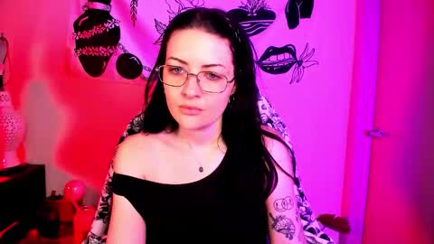 themelrose online show from 11-30-25, 07:18