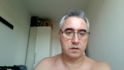 Themohican online show from 06-12-26, 10:47