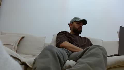 TheMonarchGoat online show from 04-14-26, 06:36