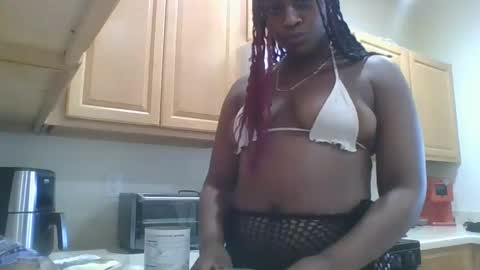 Snapshot of thenaturalgoddess chatting on 09-09-25, 06:29 TheNaturalGoddess online show from 09-09-25, 06:29