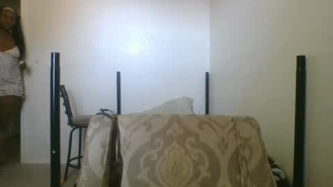 Snapshot of thenaturalgoddess chatting on 10-27-25, 05:28 TheNaturalGoddess online show from 10-27-25, 05:28