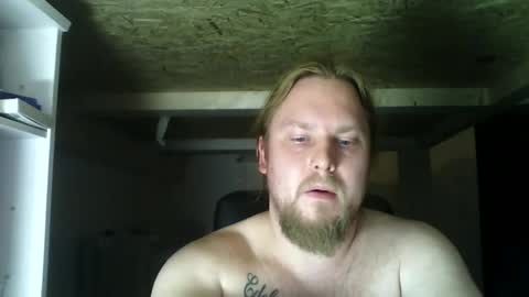 thenewdude1992 online show from 12-11-24, 07:57