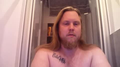 thenewdude1992 online show from 11-03-25, 07:26