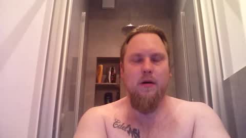 thenewdude1992 online show from 01-05-26, 05:27