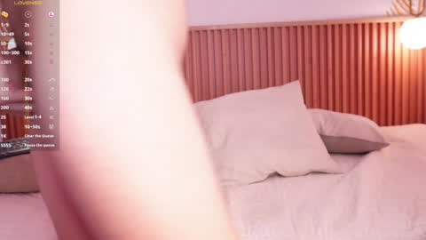 Snapshot of theohawke_ chatting on 01-25-25, 08:00 THEO- MATEO online show from 01-25-25, 08:00