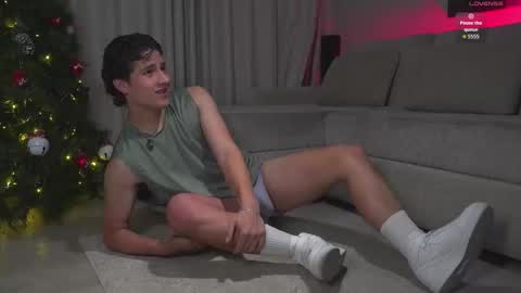  THEO- MATEO  online show from 12-20-25, 11:12